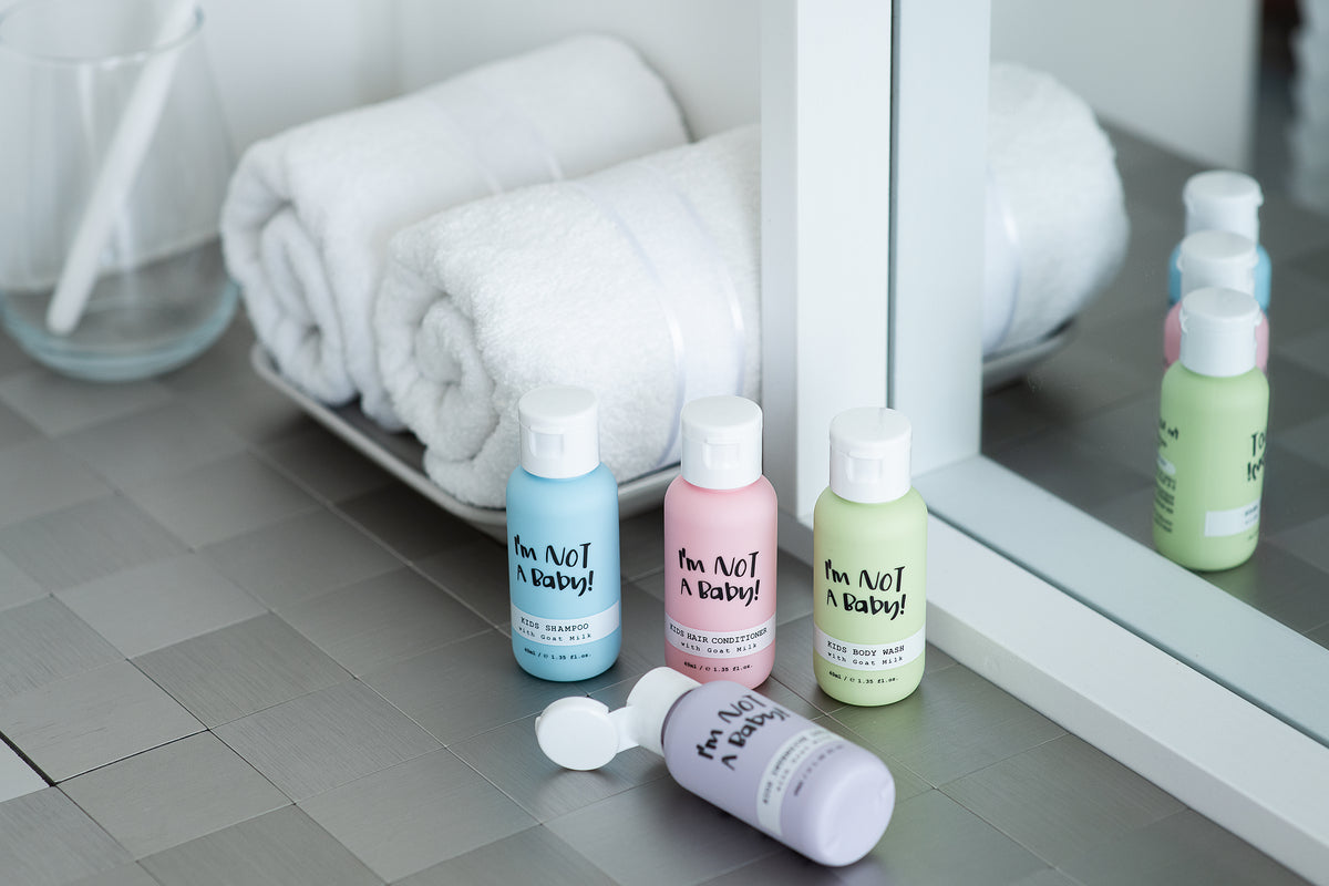 I'm NOT A baby! Probier-Set für Kinder - Reise-Set | Shampoo, Conditioner, Körperwaschlotion & Lotion